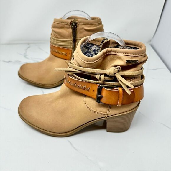 Roxy Dallas Slouch Ankle Boots- Size 6 - Picture 1 of 16